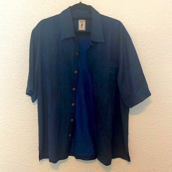 Jamaican Jaxx navy blue patterned button up - Picture 1 of 6